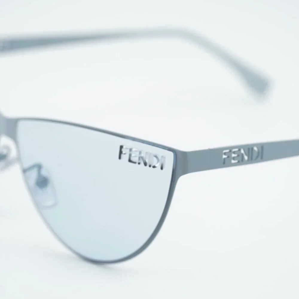 Fendi FE40138U 85V Sunglasses Blue Cat Eye Frame, Blue Lenses
